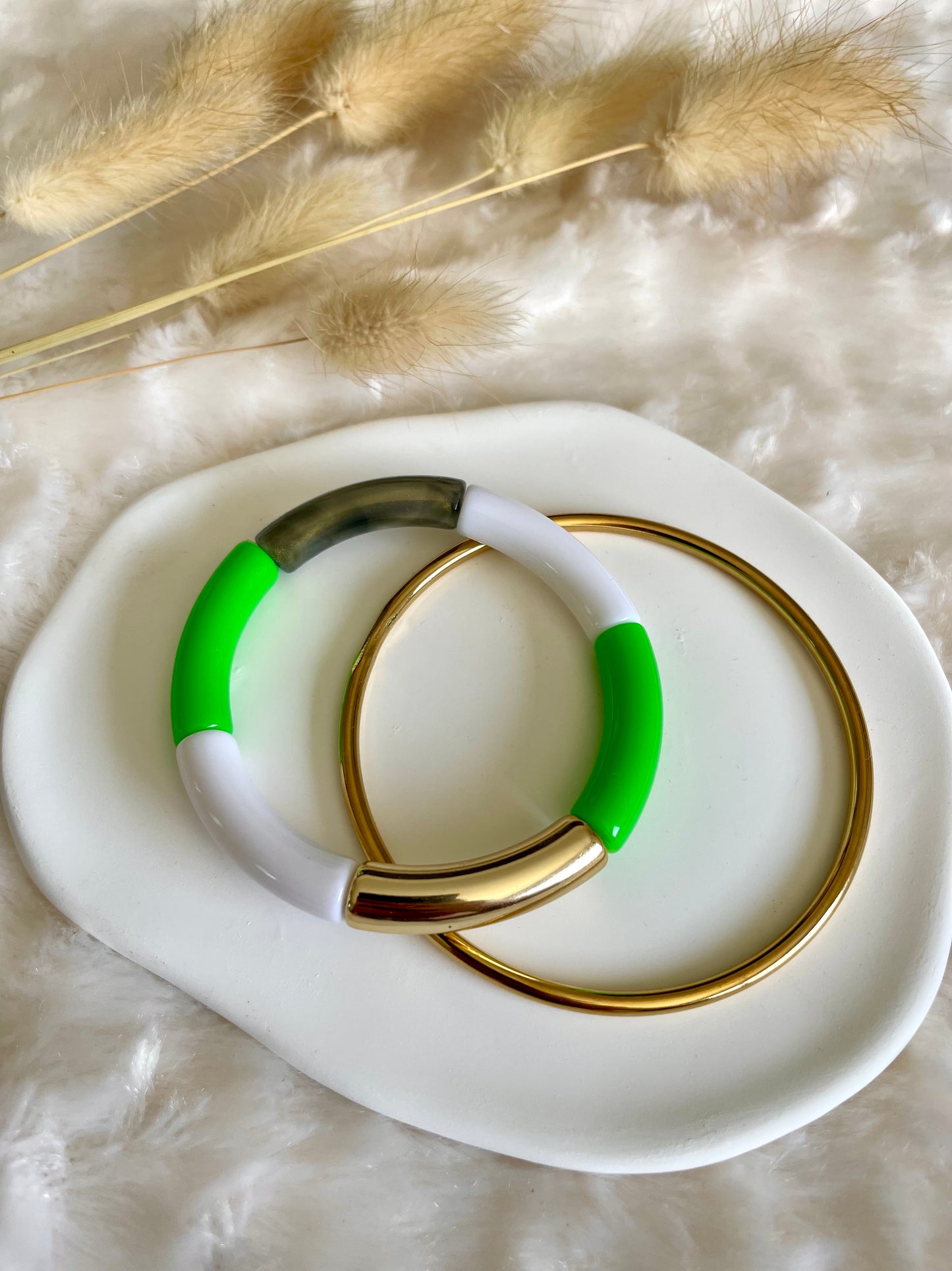 Bracelet perles tubes « vert et doré »