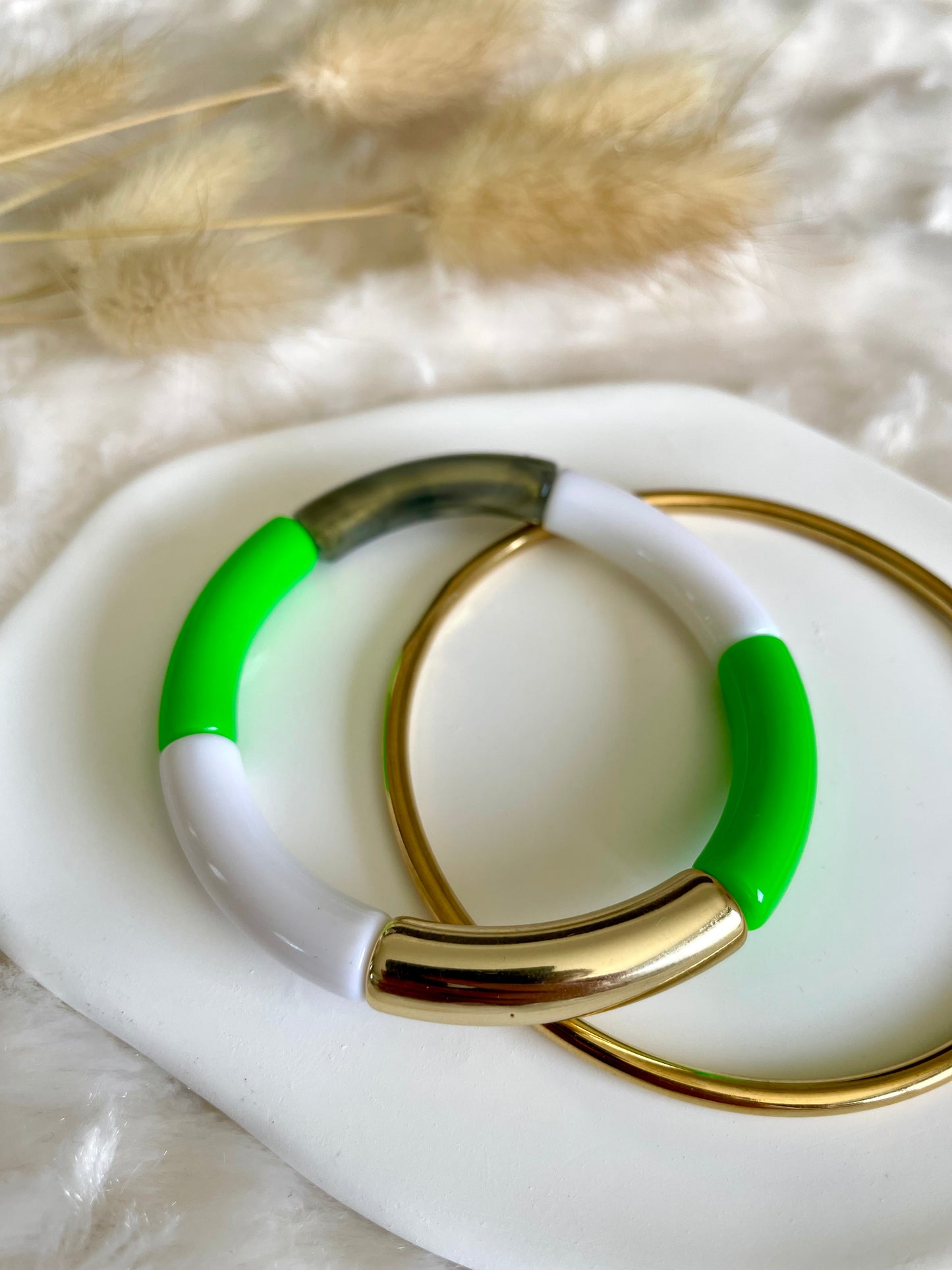 Bracelet perles tubes « vert et doré »