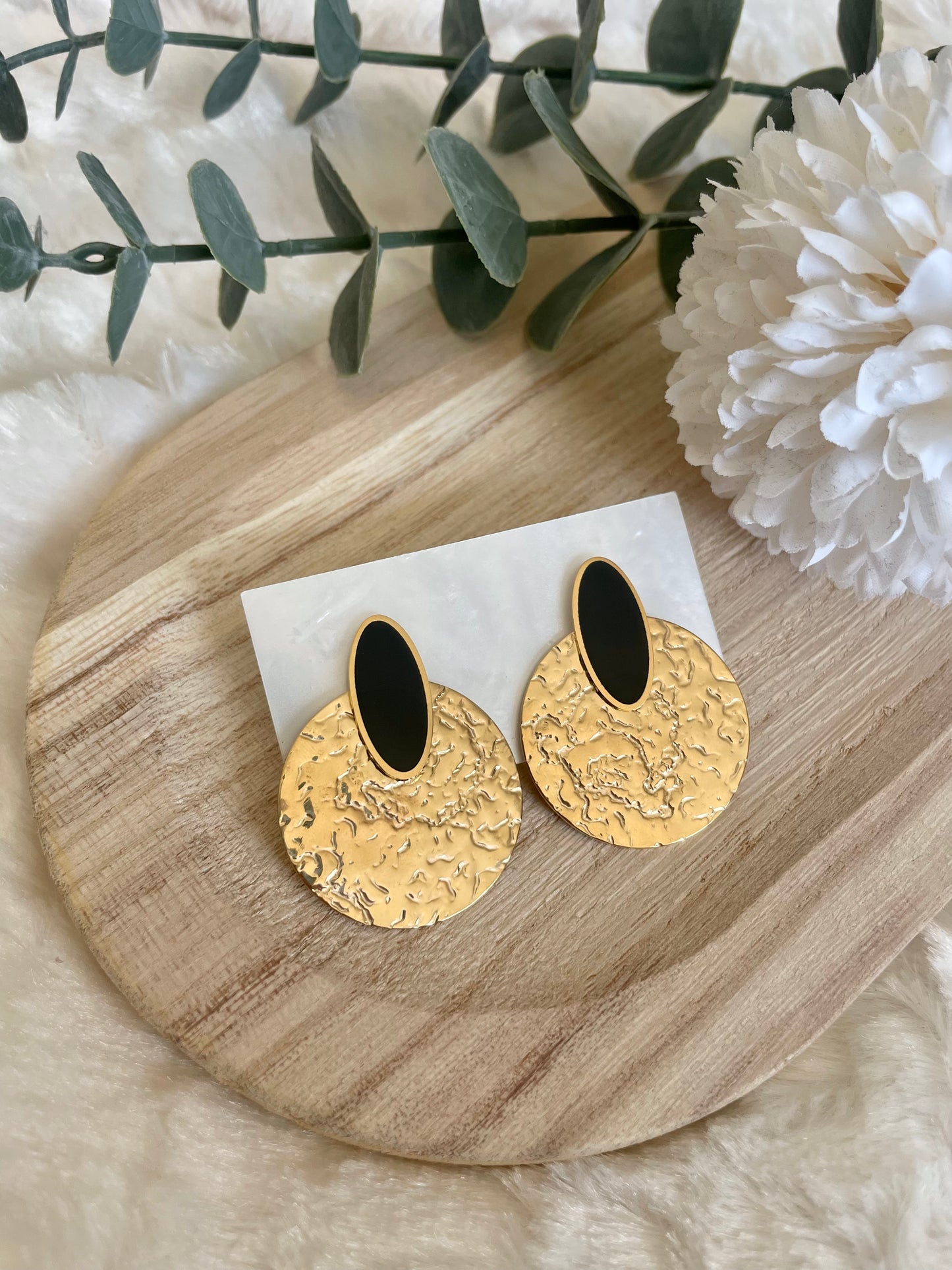 Boucles d’oreilles Amandine noir