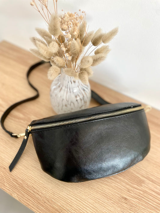 Sac banane noir brillant