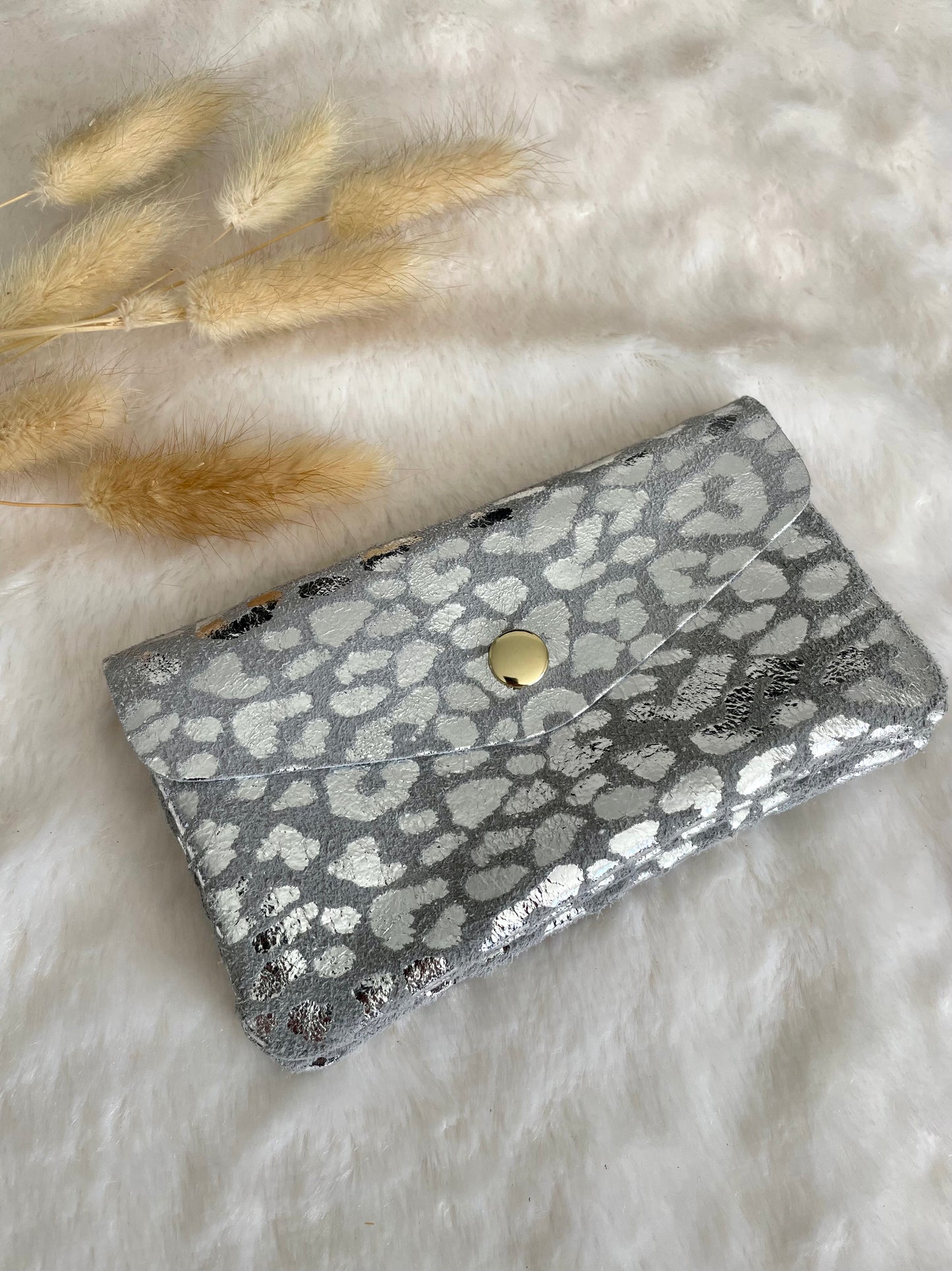 Pochette léopard gris